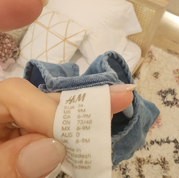 H&M denim jumpsuit - Picture 2 of 2